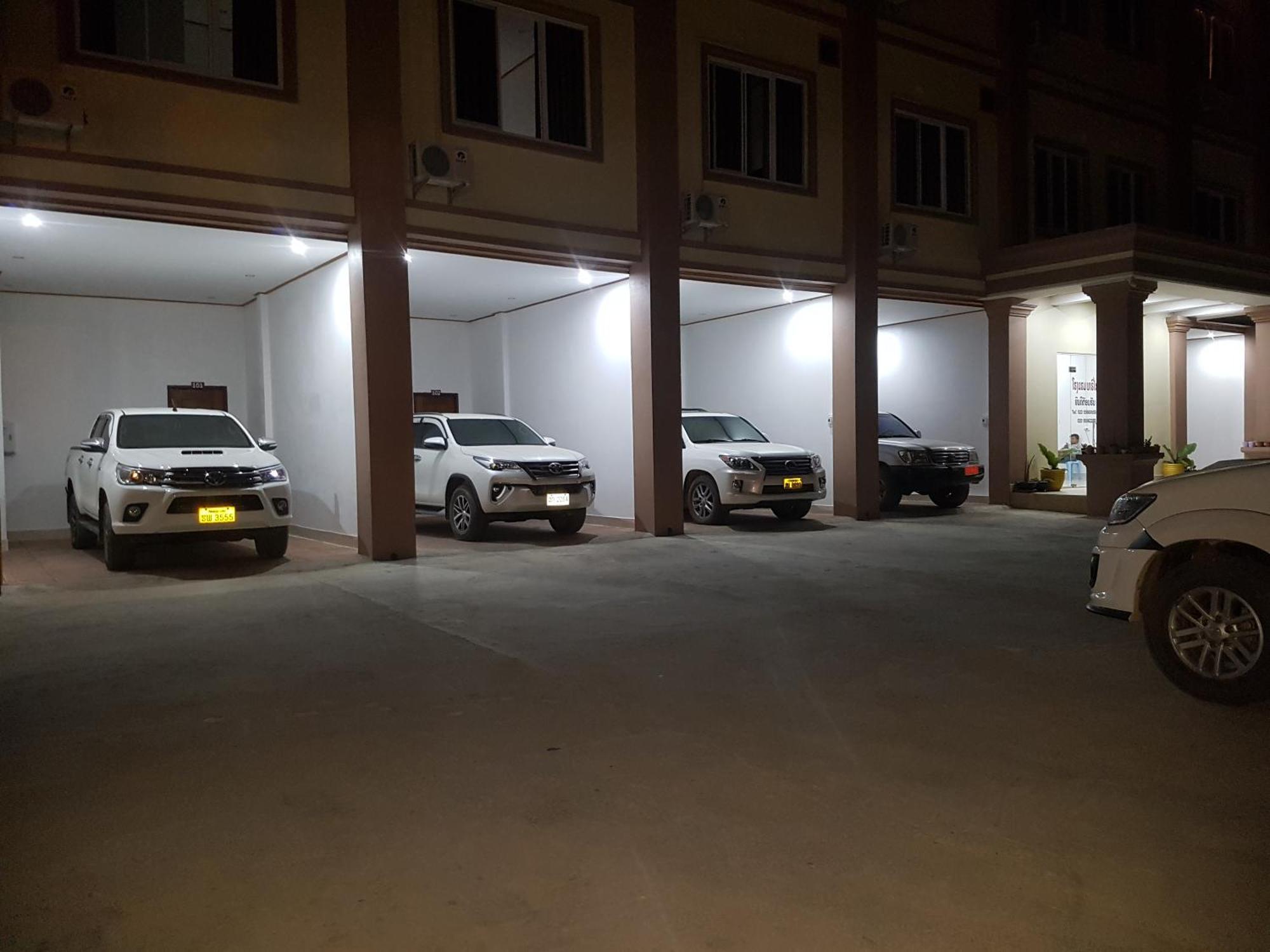 Narixay Hotel Phonsavan Exterior photo